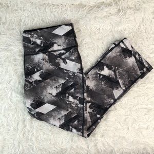 Ideology Capri leggings  Size M